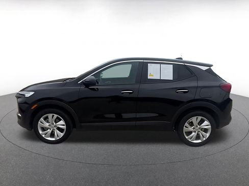 Used 2025 Buick Encore GX Preferred FWD image 9