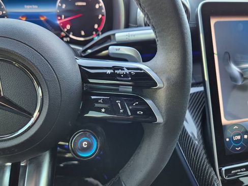 Used 2023 Mercedes-Benz SL 63 AMG SL 63 AMG image 28