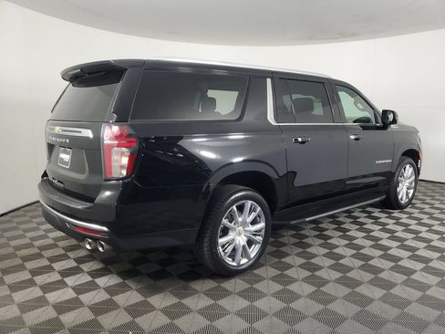 Certified 2023 Chevrolet Suburban High Country w/ Max Trailering Package RWD image 4