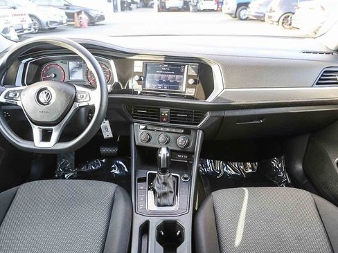 Used 2020 Volkswagen Jetta S image 15