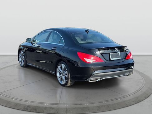 Used 2018 Mercedes-Benz CLA 250 4MATIC image 3