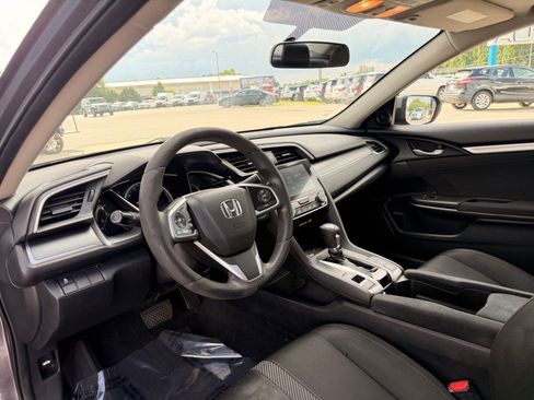 Used 2017 Honda Civic EX image 11