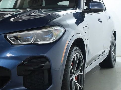 Certified 2023 BMW X5 xDrive45e w/ Executive Package image 4