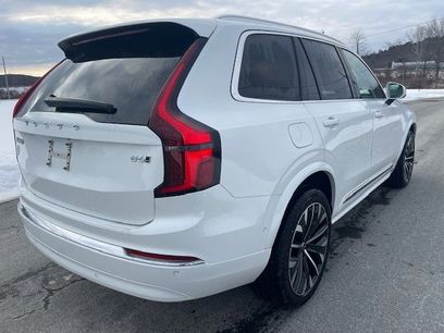 New 2026 Volvo XC90 B6 Ultra w/ Protection Package