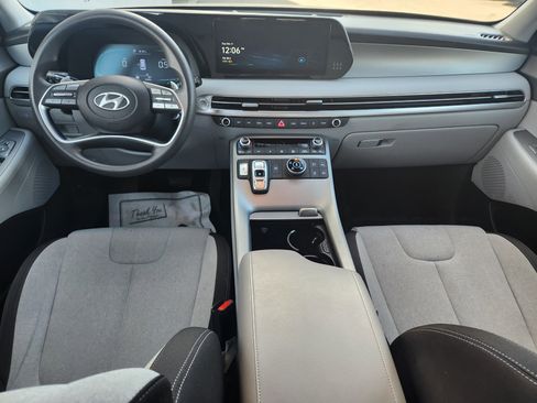 Used 2024 Hyundai Palisade SE image 9