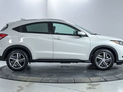 Used 2022 Honda HR-V EX image 8