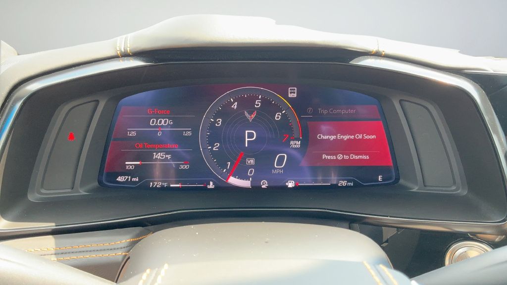 Used 2021 Chevrolet Corvette Stingray Premium Conv w/ Z51 Performance Package RWD image 9