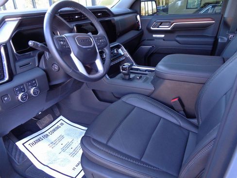 Used 2024 GMC Sierra 1500 Denali image 11
