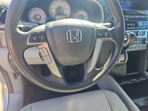 Used 2015 Honda Pilot EX image 17