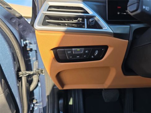 Certified 2025 BMW 330i xDrive 330i xDrive w/ Premium Package image 34