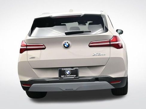 New 2026 BMW X3 xDrive30 w/ Premium Package AWD/4WD image 4