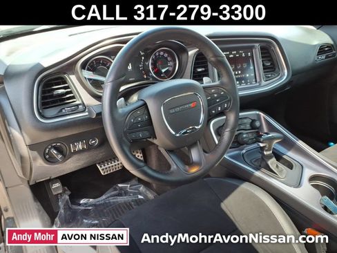 Used 2018 Dodge Challenger R/T Scat Pack RWD image 18
