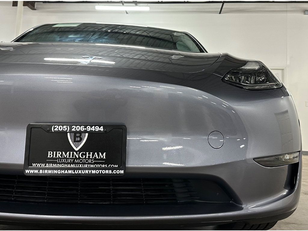 Used 2024 Tesla Model Y Long Range AWD/4WD image 5