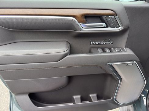 New 2026 Chevrolet Silverado 1500 High Country w/ High Country Premium Package image 14