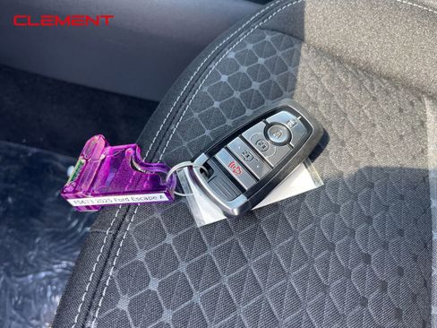 New 2025 Ford Escape Active w/ Cold Weather Package image 41