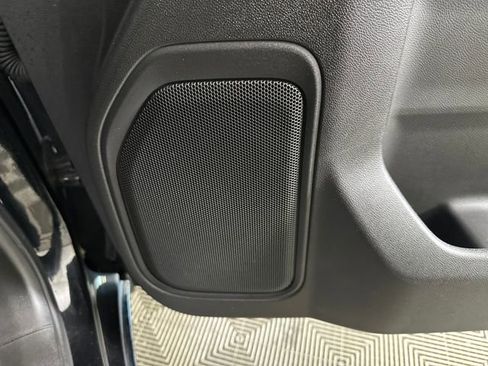 Used 2021 Chevrolet Silverado 1500 LT image 30