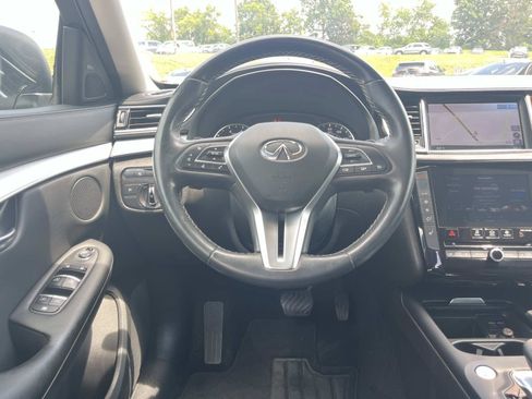 Used 2020 INFINITI QX50 Luxe w/ Navigation Package FWD image 14