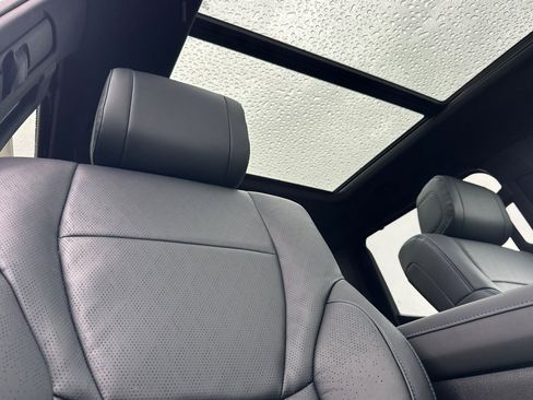 New 2026 Toyota Tundra Platinum image 18