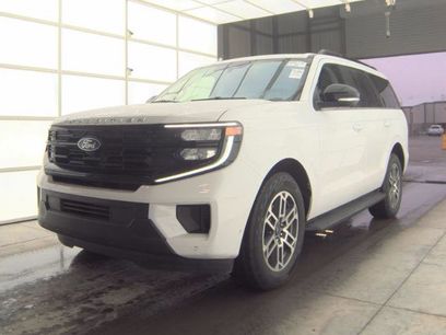 Used 2025 Ford Expedition Active