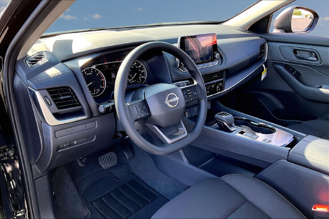 New 2026 Nissan Rogue S FWD image 7
