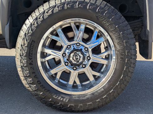 Used 2016 GMC Sierra 2500 SLT w/ Duramax Plus Package AWD/4WD image 49
