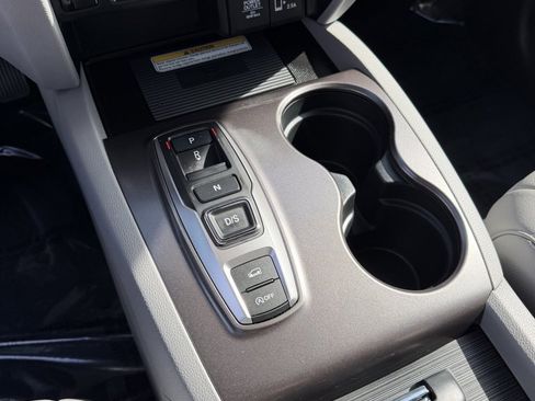 Certified 2022 Honda Pilot Special Edition image 14