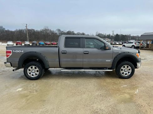 Used 2012 Ford F150 XLT w/ XLT Chrome Pkg image 5