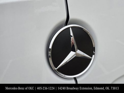 Used 2025 Mercedes-Benz Sprinter 2500 image 8
