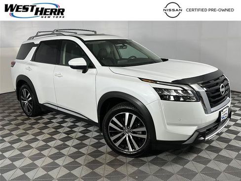 Certified 2025 Nissan Pathfinder Platinum AWD/4WD image 1