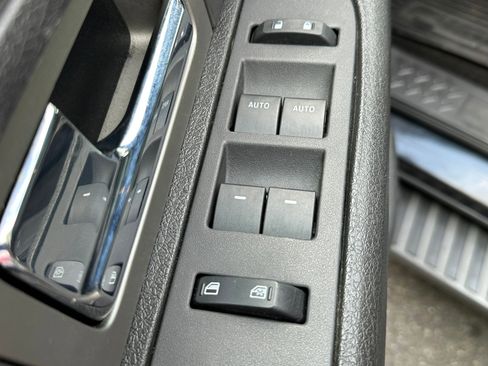 Used 2014 Ford F150 FX4 w/ Equipment Group 402A Luxury image 26