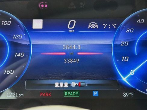 Used 2023 Mercedes-Benz EQS 580 4MATIC SUV image 12