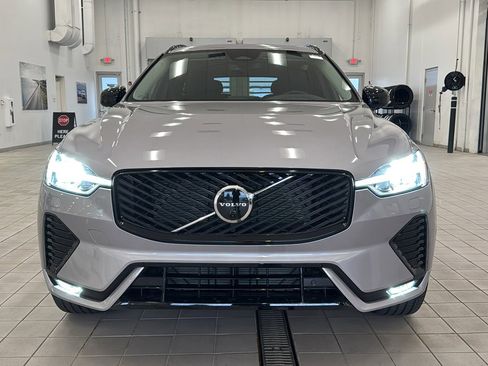 Used 2026 Volvo XC60 B5 Plus w/ Protection Package Premier image 10