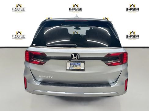 Used 2025 Honda Odyssey EX-L image 6