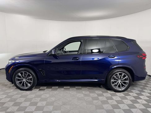 Used 2024 BMW X5 xDrive40i w/ M Sport Package AWD/4WD image 11