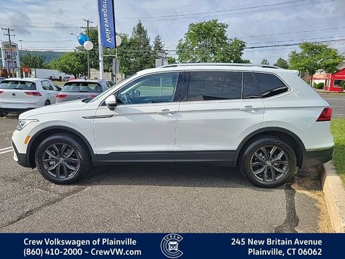 Certified 2024 Volkswagen Tiguan SE AWD/4WD image 25