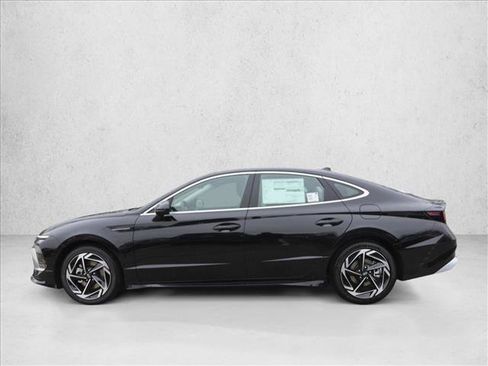 New 2026 Hyundai Sonata SEL AWD/4WD image 9