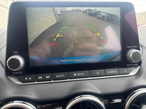 Used 2023 Nissan Sentra SR w/ Electronics Package FWD image 24