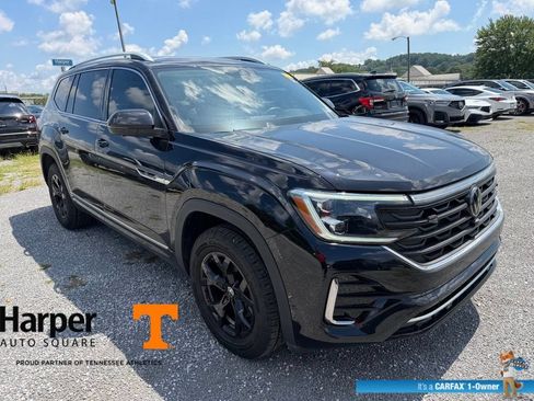 Used 2024 Volkswagen Atlas SEL Premium R-Line AWD/4WD image 7