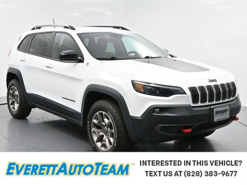 Used 2022 Jeep Cherokee Trailhawk w/ Premium Leather Package AWD/4WD image 1
