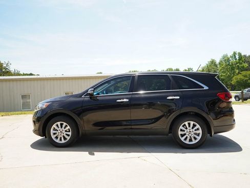 Used 2019 Kia Sorento L FWD image 24