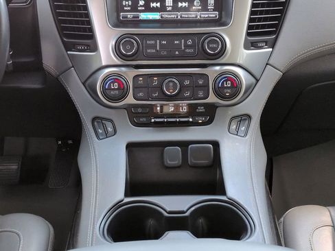 Used 2019 Chevrolet Tahoe LT RWD image 19