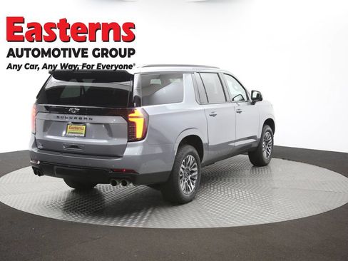 Used 2025 Chevrolet Suburban Z71 AWD/4WD image 44