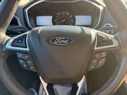 Used 2014 Ford Fusion Titanium image 7