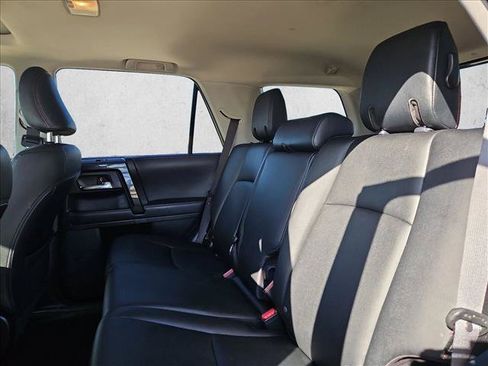 Used 2021 Toyota 4Runner TRD Off-Road Premium w/ Moonroof Package AWD/4WD image 20