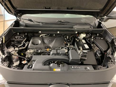 Used 2024 Toyota RAV4 LE image 40