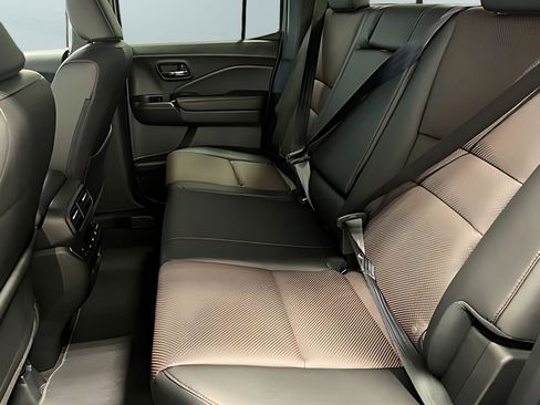 New 2026 Honda Ridgeline Black Edition image 20