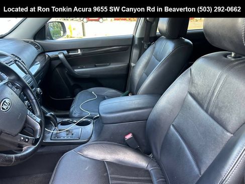 Used 2013 Kia Sorento EX w/ EX V6 Premium Pkg FWD image 6
