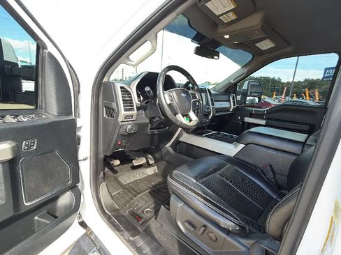 Used 2020 Ford F250 Lariat w/ Lariat Value Package AWD/4WD image 91