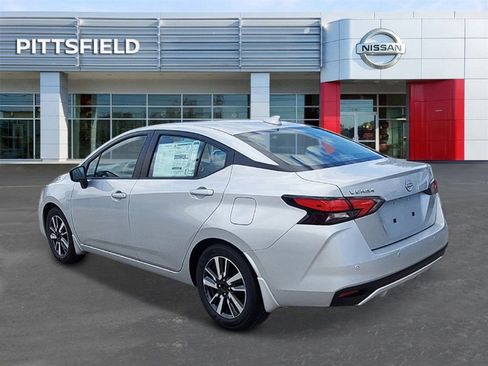 New 2025 Nissan Versa SV image 5