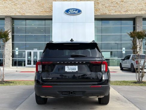 New 2026 Ford Explorer Active image 58